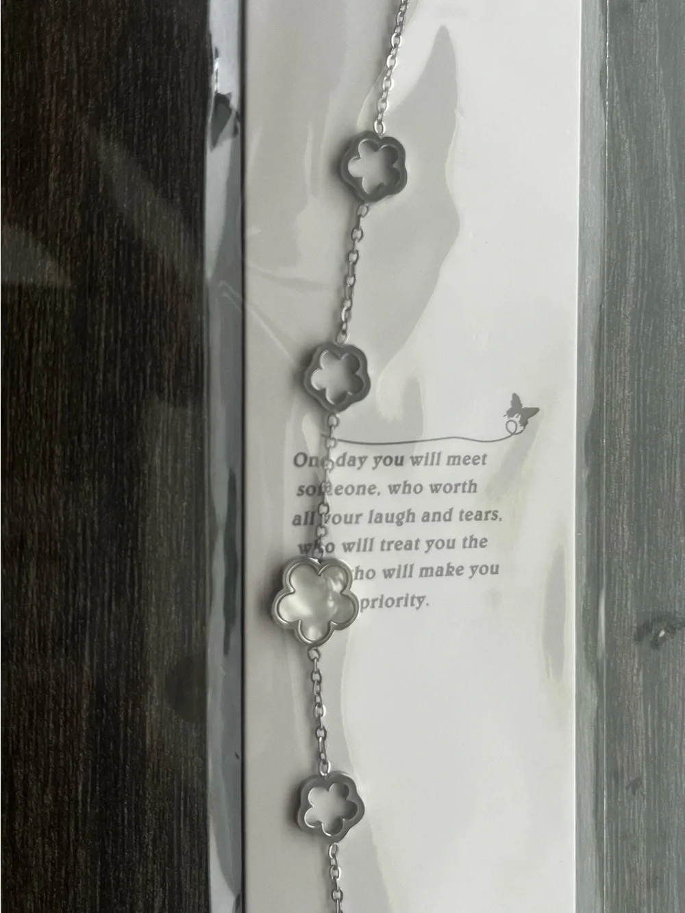 Silver Flower Link Bracelet - Elegant Women's Jewelry